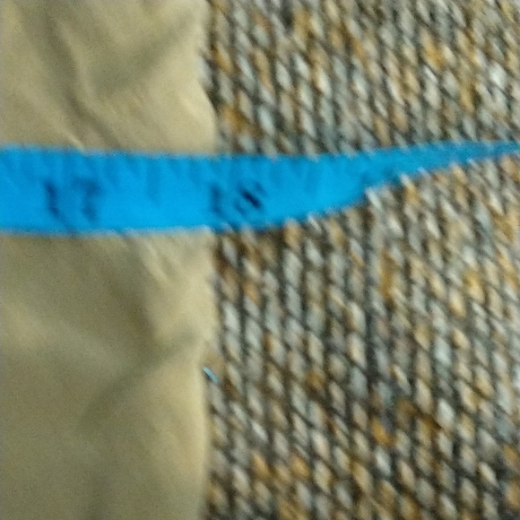 Vintage 90s Tan Brown Short Sleeve 100% Silk Button Down Shirt. Some mild discol - Picture 8 of 10